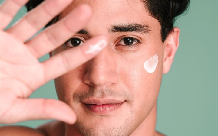 HOW TO CARE FOR SENSITIVE, DRY, ITCHY, FLAKY SCALPS - Advice